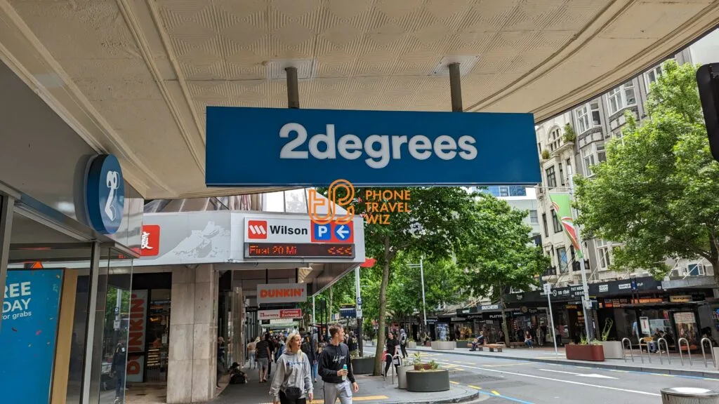 2degrees New Zealand Store on Queen Street in Auckland