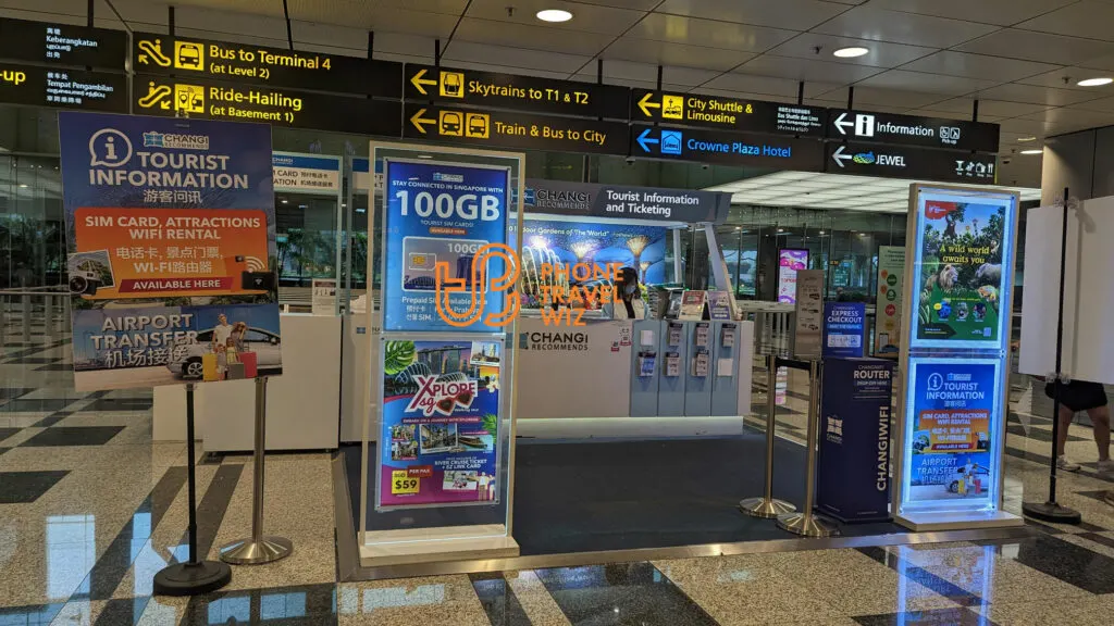 Changi Recommends Booth Selling StarHub Singapore Tourist SIM Cards at Singapore Changi Airport