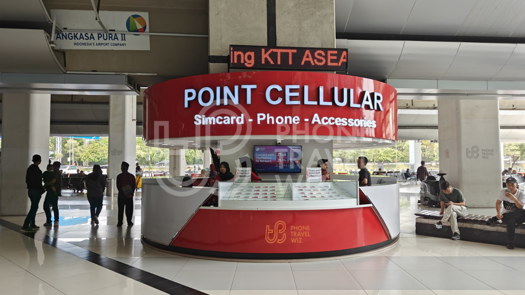 Point Cellular Selling Indonesian SIM Cards at Jakarta-Soekarno-Hatta International Airport