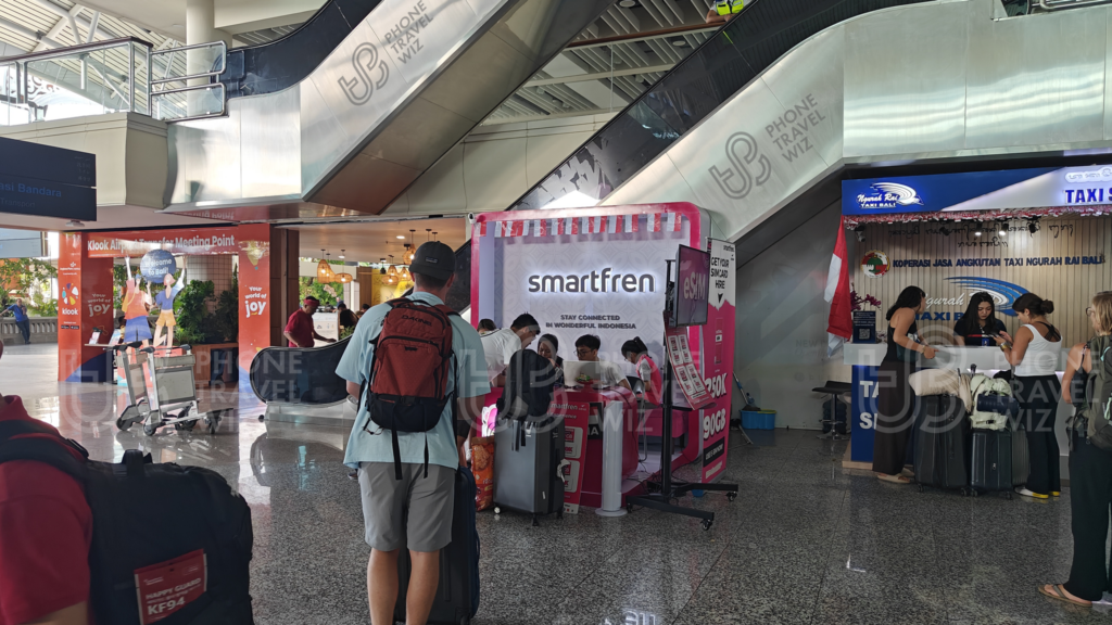 Smartfren Store at Denpasar (Bali) I Gusti Ngurah Rai International Airport