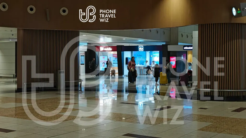 Etisalat, Du & Virgin Mobile UAE Stores at Terminal 3 at Dubai International Airport